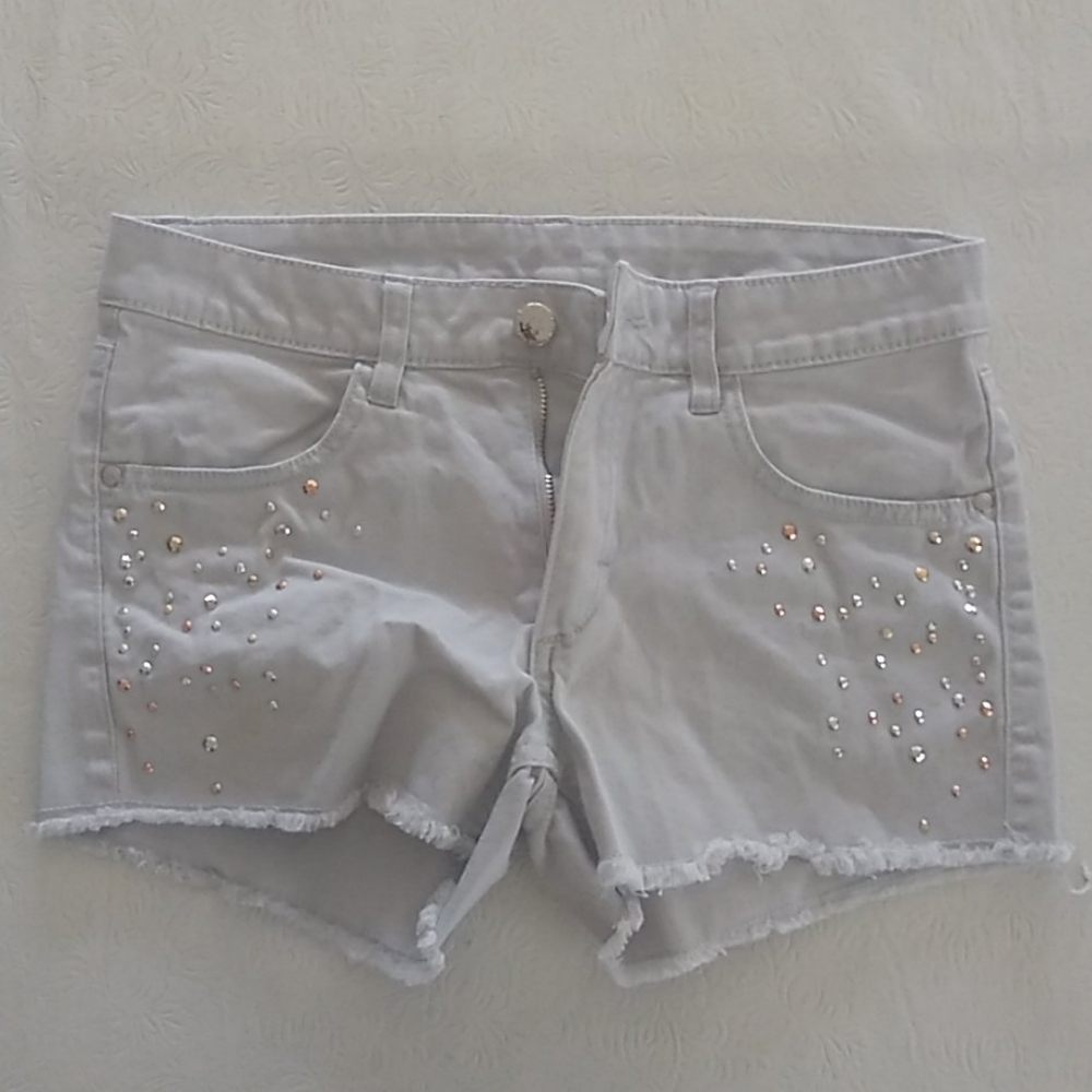 H&M girls shorts size 11/12 w/ studs
